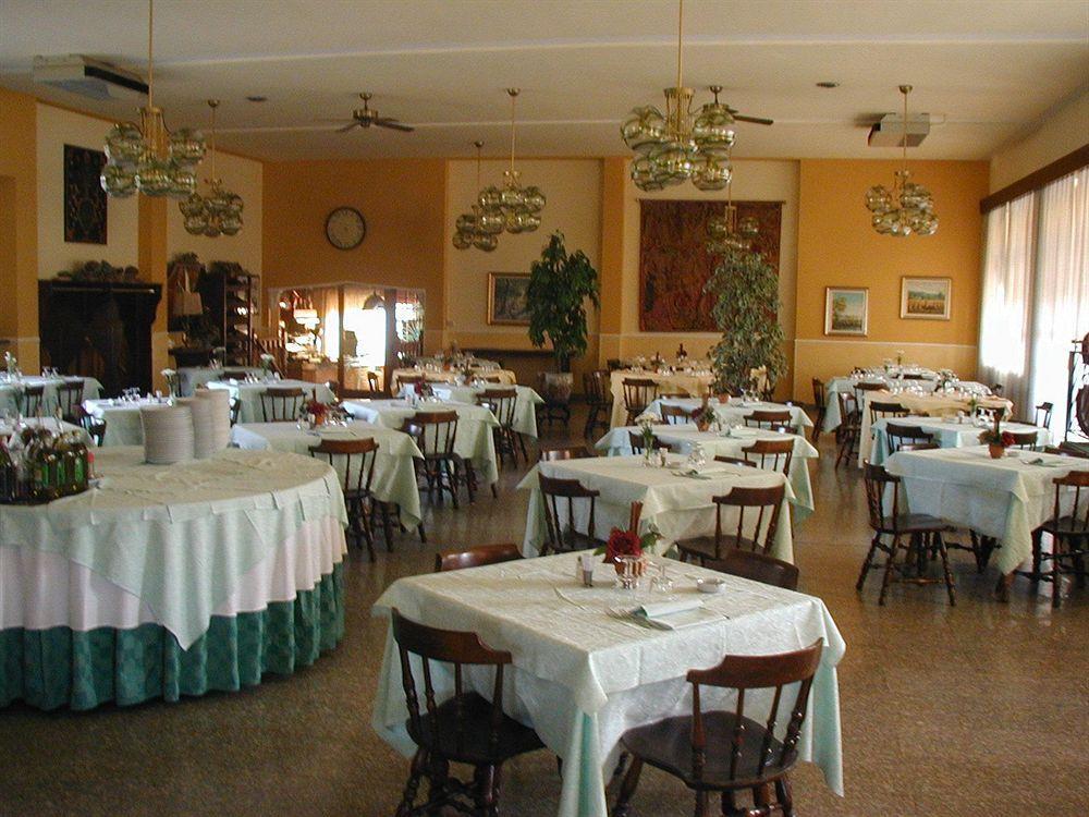Hotel Quo Vadis None Exterior photo